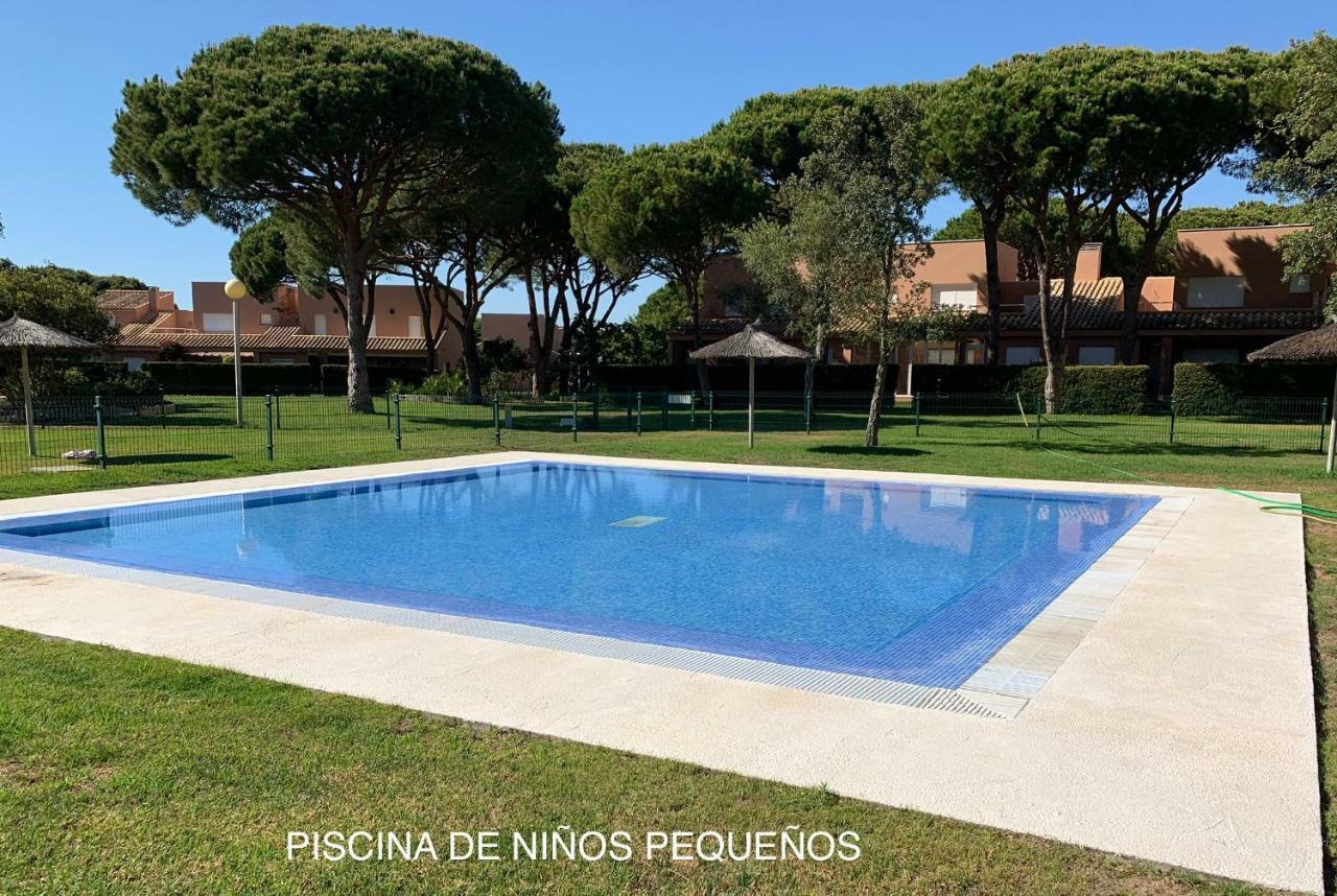 Villa Adosado Residencial el Trébol Urbanización Novo Sancti Petri Chiclana de la Frontera Exterior foto